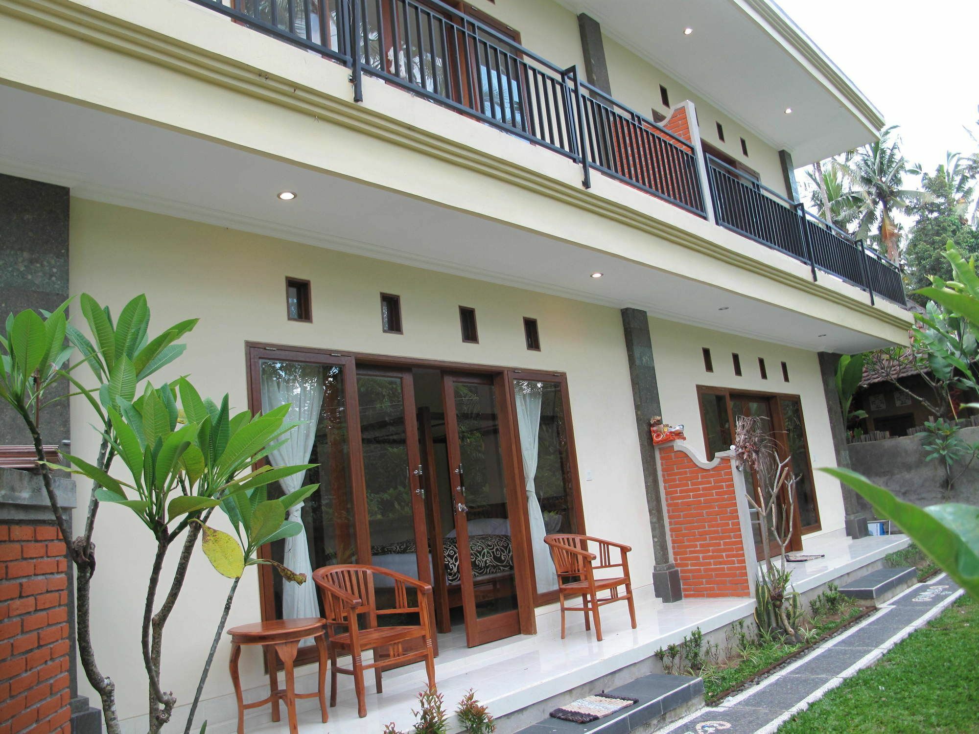 Sunrise Coconut House Hotell Ubud Exteriör bild